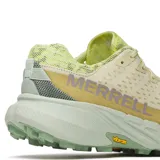 Zapatillas deportivas Merrell Agility Peak 5, color crema con detalles en amarillo y suela verde.