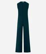 Mono pantalón largo color verde oscuro, sin mangas y con cuello redondo. Presenta abertura en forma de gota en la espalda y corte palazzo.