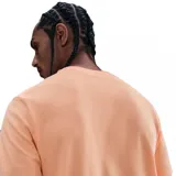 Remera azul de algodón con cuello redondo y logo de Nike bordado en blanco en el pecho.