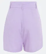 Short corto de lino color lila con bordado de mariposas blancas.