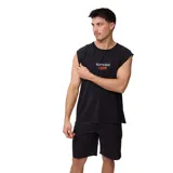 Musculosa negra con estampado frontal con el logo de la marca Rusty y la frase "Rusty a Sun".