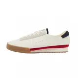 Championes urbanos Lacoste Aura 225 7 SMA, color blanco con detalles en azul y rojo, y suela color caramelo.