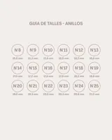 Anillo de plata 925 satinada, con forma de alianza ancha y superficie texturizada.