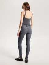 Pantalón de jean superceñido de talle alto, color gris oscuro, con Flex Technology y efecto desteñido integral.
