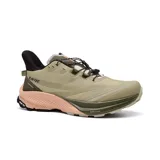 Championes de trekking Hi-Tec Nomad Adv WP color arena con detalles en verde y rosa. Impermeables y ultraligeros, con entresuela NRG Foam y suela Kine-Tec.