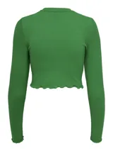 Top corto de punto color verde, de manga larga y cuello redondo con terminación ondulada en ruedo y puños.