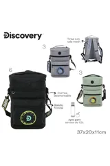 Mochila cilíndrica acolchada color gris, diseñada para transportar un equipo de mate (matero). Presenta un compartimento principal superior con cierre, un bolsillo frontal con cierre y un parche circular con texto y logo de Discovery. Incluye asa de mano superior y correa ajustable para llevar al hombro.