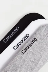 Pack de tres pares de medias invisibles en color negro, gris y blanco con logo de la marca en el empeine.