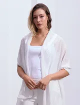 Pashmina de gasa color blanco con apliques de brillos.