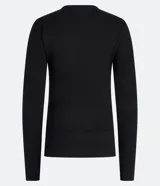 Suéter de punto color verde, con cuello barco, mangas largas y textura acanalada.