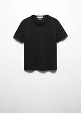 Remera verde oliva de algodón con cuello redondo y mangas cortas.