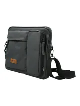 Maletín porta laptop RKF unisex, color gris oscuro, fabricado con poliéster reciclado repelente al agua. Cuenta con múltiples bolsillos y compartimentos, forro interior 100% poliéster reciclado, correas ajustables y llavero mosquetón.
