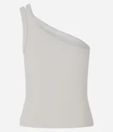 Blusa de rib color marrón, con escote asimétrico de un solo hombro y doble asa.