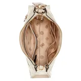 Bandolera Guess color crema con estampado de flores en relieve, correa de hombro ajustable y charm colgante.