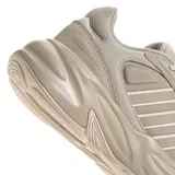 Championes de mujer Ozelle Cloudfoam de Adidas, con diseño moderno y tecnología de amortiguación Cloudfoam, ideales para el uso diario.