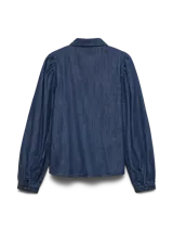 Camisa de denim color azul oscuro, de manga larga con hombros abullonados y puños ajustados con botón. Presenta cuello clásico y cierre frontal de botones.