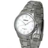 Reloj Mistral con caja y pulsera de acero plateado, esfera blanca con números arábigos y agujas plateadas.