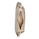 Bandolera Guess modelo Amy's Convertible Crossbody, color beige con textura acolchada y cadena plateada decorativa. Cuenta con cierre superior doble (cremallera y broche magnético), interior forrado con bolsillo con cierre y ranuras organizadoras. La correa convertible (cadena + strap de tejido) permite llevarlo como bandolera o de mano.