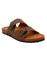 Sandalia de cuero color chocolate con doble hebilla ajustable y suela de goma.