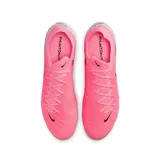 Botas de fútbol con tecnología Flyknit y tracción Nike Cyclone 360, diseñadas para mejorar la agilidad en el campo.