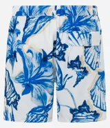 Bermuda de baño masculina en microfibra blanca con estampado de caracolas en tonos azules. Cuenta con cintura elástica ajustable con cordón y bolsillos laterales.