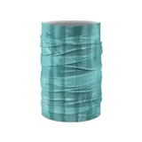 Bufanda multifuncional color celeste, diseñada para ofrecer protección UV y comodidad.