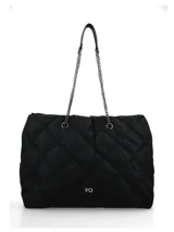 Bolso negro tipo shopper con diseño acolchado en forma de rombos y asas de cadena metálica.