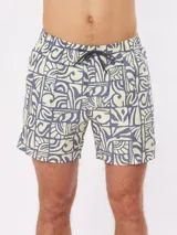 Short de baño celeste con estampado abstracto en color beige, cintura elástica con cordón ajustable.