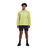 Buzo gris de Under Armour, línea Rival Fleece, con capucha y logo estampado en el frente.
