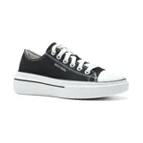 Championes Skechers Cordova Classic, color negro con suela blanca. Diseño casual con cordones, capellada de lona y plantilla acolchada Skechers Air-Cooled Memory Foam.
