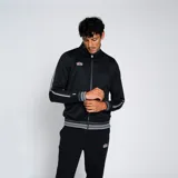 Campera negra de poliéster con cierre frontal, detalles en las mangas y logo de la marca.