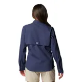 Camisa de manga larga Columbia Tamiami II LS Shirt color celeste, con tecnología Omni-Wick y Omni-Shade con protección solar UPF 40, aperturas de ventilación y tratamiento antimicrobiano.