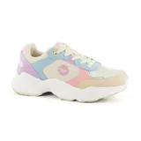 Championes Hi-Tec Harlan de estilo casual, con capellada de malla color beige y apliques en colores pastel (rosa, celeste, lila y amarillo). Suela de goma blanca con diseño chunky.