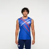 Musculosa azul con estampado de líneas en rojo y blanco, diseñada para comodidad.