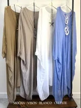 Vestido túnica blanco de seda italiana con frunce, calce oversized y talle único. Lleva forro elastizado al tono.