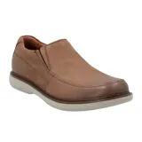 Zapato slip-on de cuero color marrón con suela de goma EVA.