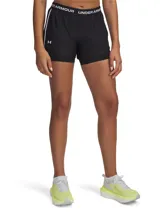 Short deportivo Under Armour Tech Plyn 2N1 para mujer, color negro con cintura elástica con logo de la marca.