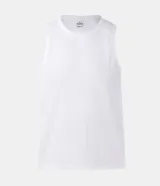 Musculosa ajustada al cuerpo de hombre, color blanco, con textura acanalada y cuello redondo.