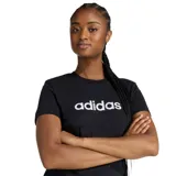 Remera de mujer Adidas, color negro, de manga corta y cuello redondo. Presenta el logo de Adidas en el centro del pecho con un efecto texturizado o estampado repetitivo en blanco.