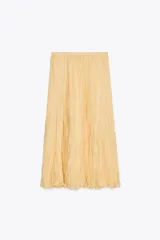 Falda midi color amarillo pálido con cintura elástica y tejido con efecto arrugado.