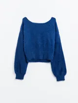 Buzo crop de tejido mohair color azul, marca Q2, talle Small.