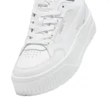 Championes Puma Karmen II Idol, color blanco con detalles en negro. Con plataforma de goma texturizada, cubierta de cuero y plantilla SoftFoam+.