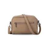 Bandolera rectangular color beige con paneles en diferentes tonos de marrón y beige. Tiene correa larga regulable, cierre superior y bolsillo trasero.