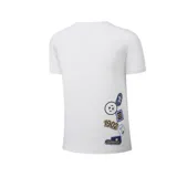 Remera blanca de manga corta con el escudo del Real Madrid y las siglas RMCE en el pecho.