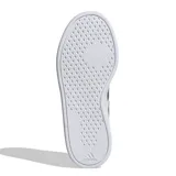 Championes Adidas Breaknet 2.0 blancos con detalles plateados en las tres tiras laterales y el talón.