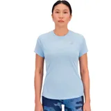 Remera deportiva celeste de manga corta, con logo de New Balance estampado en el pecho y tecnología NB ICEx de secado rápido.