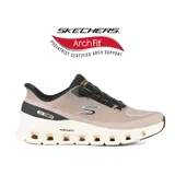 Championes deportivos Skechers Hands Free Slip-ins Arch Fit Glide-Step Pro, color beige con detalles en negro y naranja. Diseñados con sistema Heel Pillow, capellada de knit de jacquard, cordones elásticos, plantilla extraíble Arch Fit, tecnología Air-Cooled Memory Foam y media suela geométrica Glide-Step con amortiguación. Fabricados con materiales veganos.