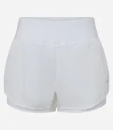 Bermuda deportiva de microfibra color blanco, corte runner con cintura elástica y forro interno.