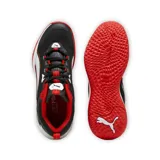 Championes de básquet Puma Playmaker Pro, color negro con detalles en rojo y blanco.