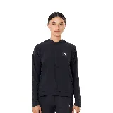 Campera deportiva negra con capucha, cierre frontal completo, bolsillos laterales y logo de Topper estampado en el pecho.